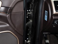 2014款 3.0L 自动 旗舰尊悦版 5座