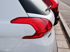 2014款 1.6L 自动 时尚版 5座