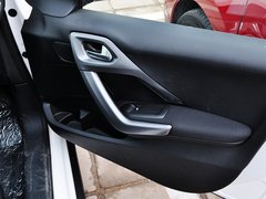 2014款 1.6L 自动 时尚版 5座