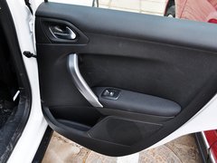 2014款 1.6L 自动 时尚版 5座