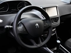 2014款 1.6L 自动 时尚版 5座