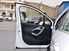 2014款 1.6L 手动 时尚版 5座