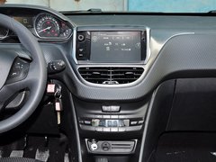 2014款 1.6L 手动 时尚版 5座