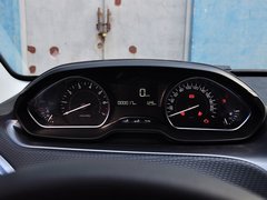 2014款 1.6L 手动 时尚版 5座