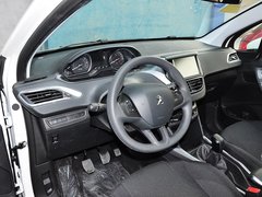 2014款 1.6L 手动 时尚版 5座