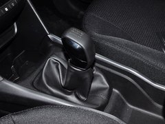 2014款 1.6L 手动 时尚版 5座