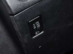 2014款 1.6L 手动 时尚版 5座