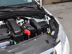 标致2008 2014款 1.6L 手动 时尚版 5座