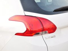 2014款 1.6L 手动 时尚版 5座