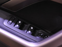 2014款 1.6L 自动 领航版 5座