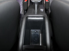 2014款 1.6L 自动 领航版 5座