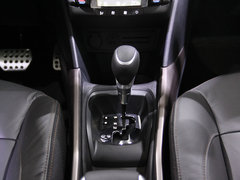2014款 1.6L 自动 领航版 5座