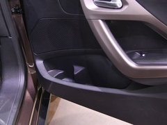 2014款 1.6L 自动 领航版 5座