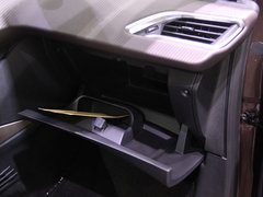 2014款 1.6L 自动 领航版 5座