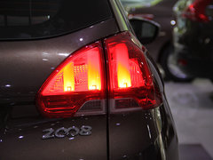 2014款 1.6L 自动 领航版 5座