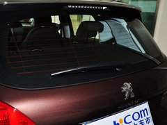 2014款 1.6L 自动 领航版 5座
