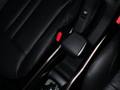 2014款 1.6L 自动 领航版 5座