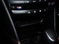 2014款 1.6L 自动 领航版 5座