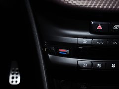 2014款 1.6L 自动 领航版 5座