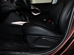 2014款 1.6L 自动 领航版 5座
