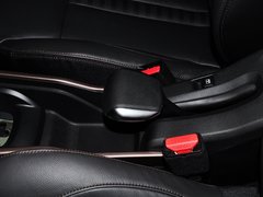 2014款 1.6L 自动 领航版 5座