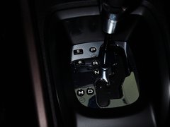 2014款 1.6L 自动 领航版 5座