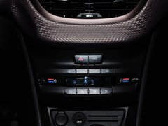2014款 1.6L 自动 领航版 5座