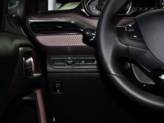 2014款 1.6L 自动 领航版 5座