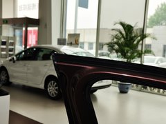 2014款 1.6L 自動 領航版 5座