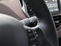 2014款 1.6L 自动 领航版 5座