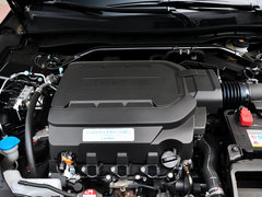 2014款 3.0 自动 AWD 尊贵导航版