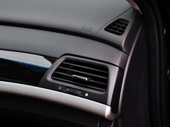 2014款 3.0 自动 AWD 尊贵导航版