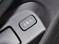 2014款 3.0 自动 AWD 尊贵导航版