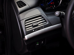 2014款 3.0 自动 AWD 尊贵导航版