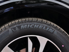 2014款 3.0 自动 AWD 尊贵导航版