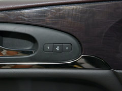 2014款 3.6L 自动 两驱精英舒适型