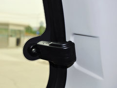 2014款 2.4L 手动 行政版
