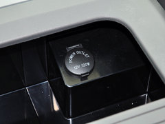 2014款 2.4L 手动 行政版