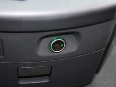 2014款 2.4L 手动 行政版