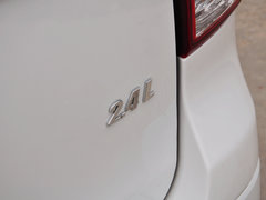 2014款 2.4L 手动 行政版