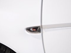 2014款 1.0 MHD 硬顶BoConcept特别版