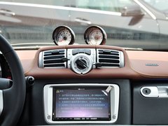 2014款 1.0 MHD 硬顶BoConcept特别版