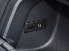 2014款 1.0 MHD 硬顶BoConcept特别版