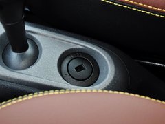2014款 1.0 MHD 硬顶BoConcept特别版
