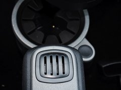 2014款 1.0 MHD 硬顶BoConcept特别版