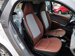 2014款 1.0 MHD 硬顶BoConcept特别版