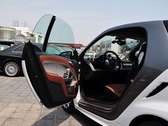 2014款 1.0 MHD 硬顶BoConcept特别版