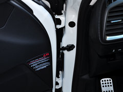 DS 5 2014款 1.6T 自动 尊享版THP200