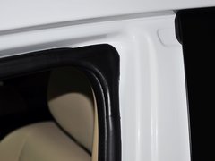2014款 1.6L 自动 舒适型