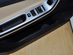 2014款 1.6L 自动 舒适型